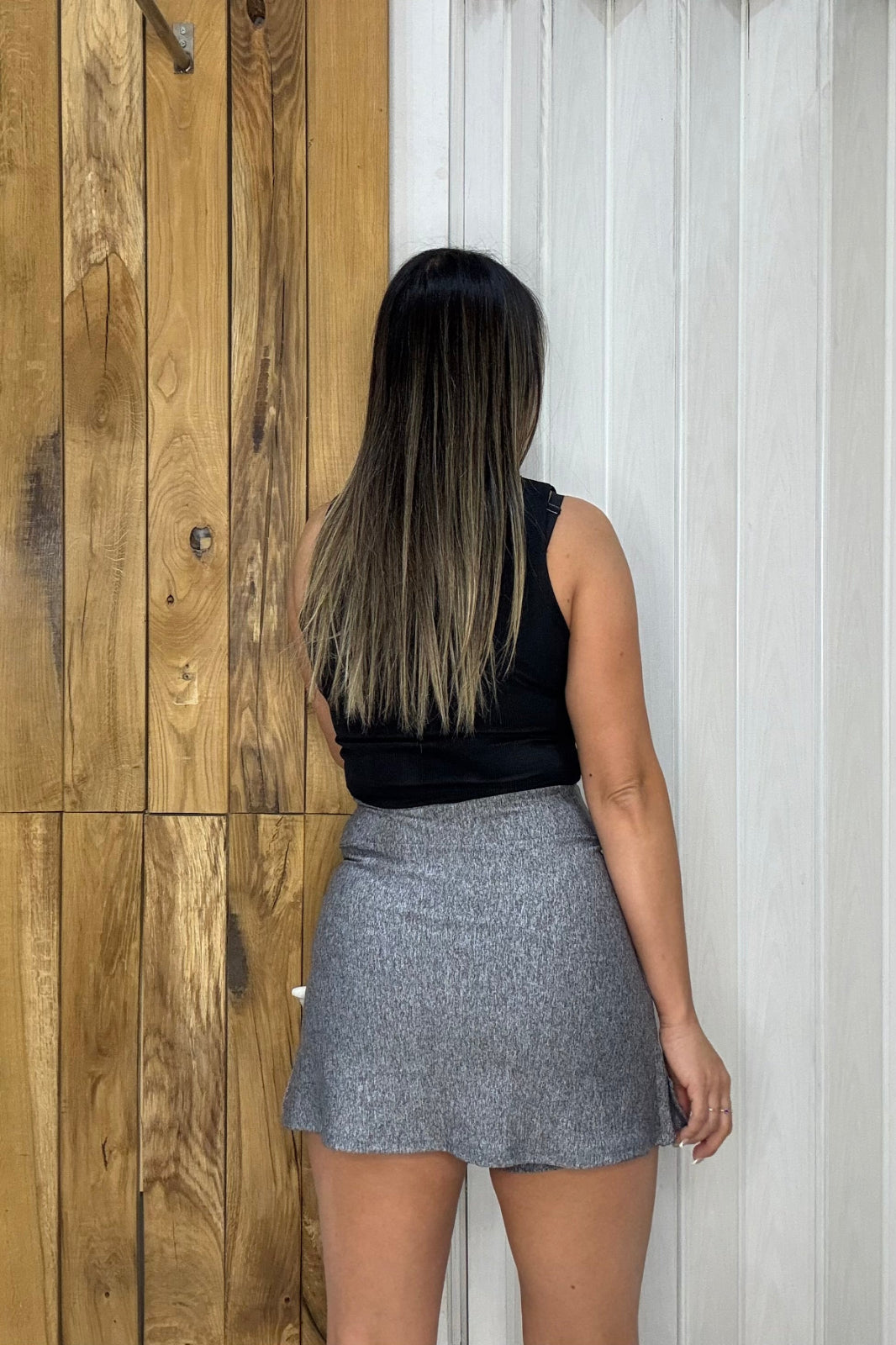 Falda Short Glow Fit - Gris