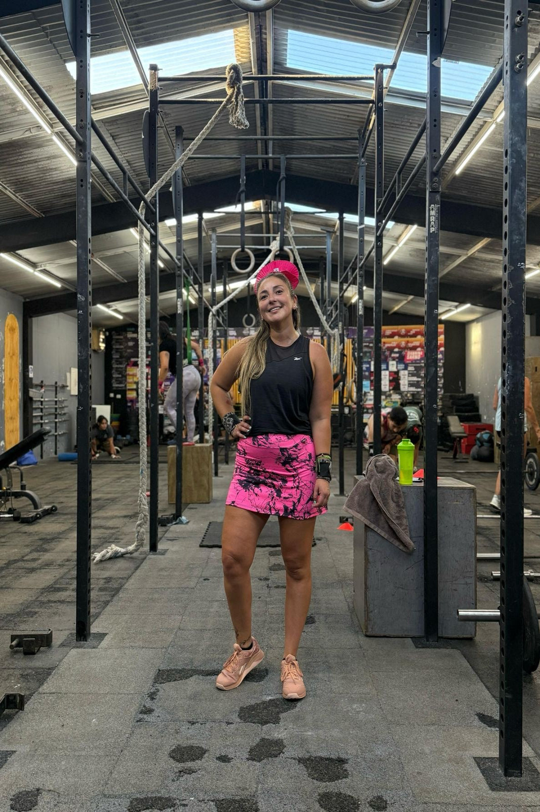 Falda Short Glow Fit - 0100