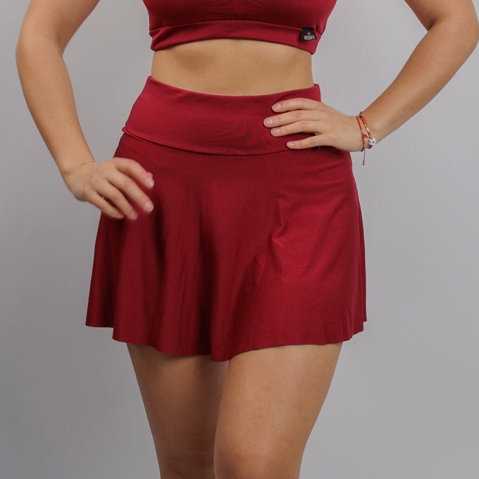 Falda Short Move Fit Burdeo