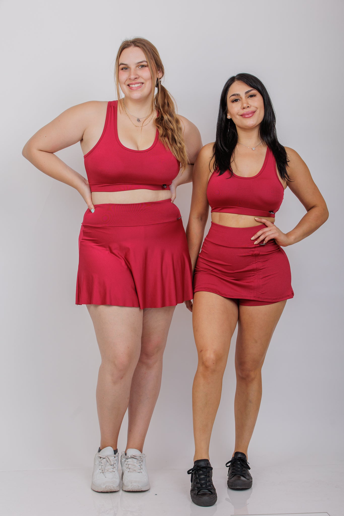 Falda Short Move Fit Burdeo