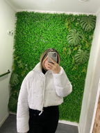 Cardigan peludo blanco y negro