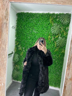 Cardigan peludo blanco y negro